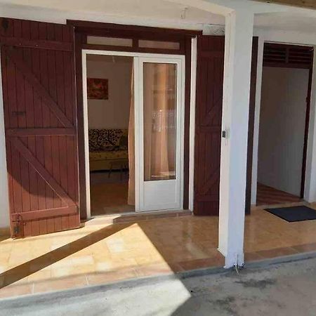 Appartement A Proximite De La Plage Du Bourg ! แซนต์-อาน ภายนอก รูปภาพ